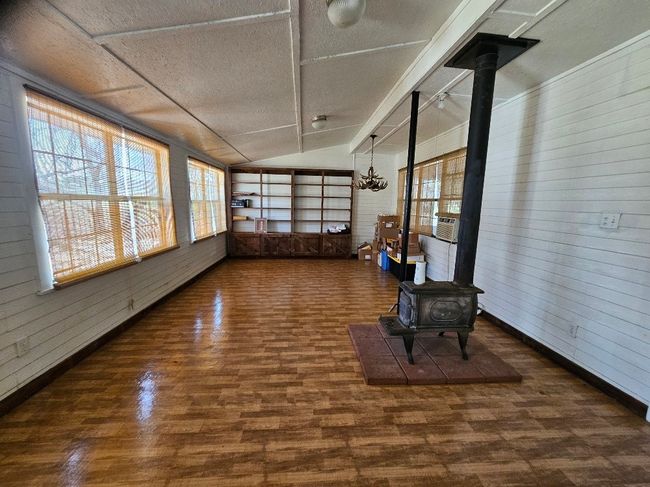 212 N Barron Rd, House other with 3 bedrooms, 2 bathrooms and null parking in Covington TX | Image 17