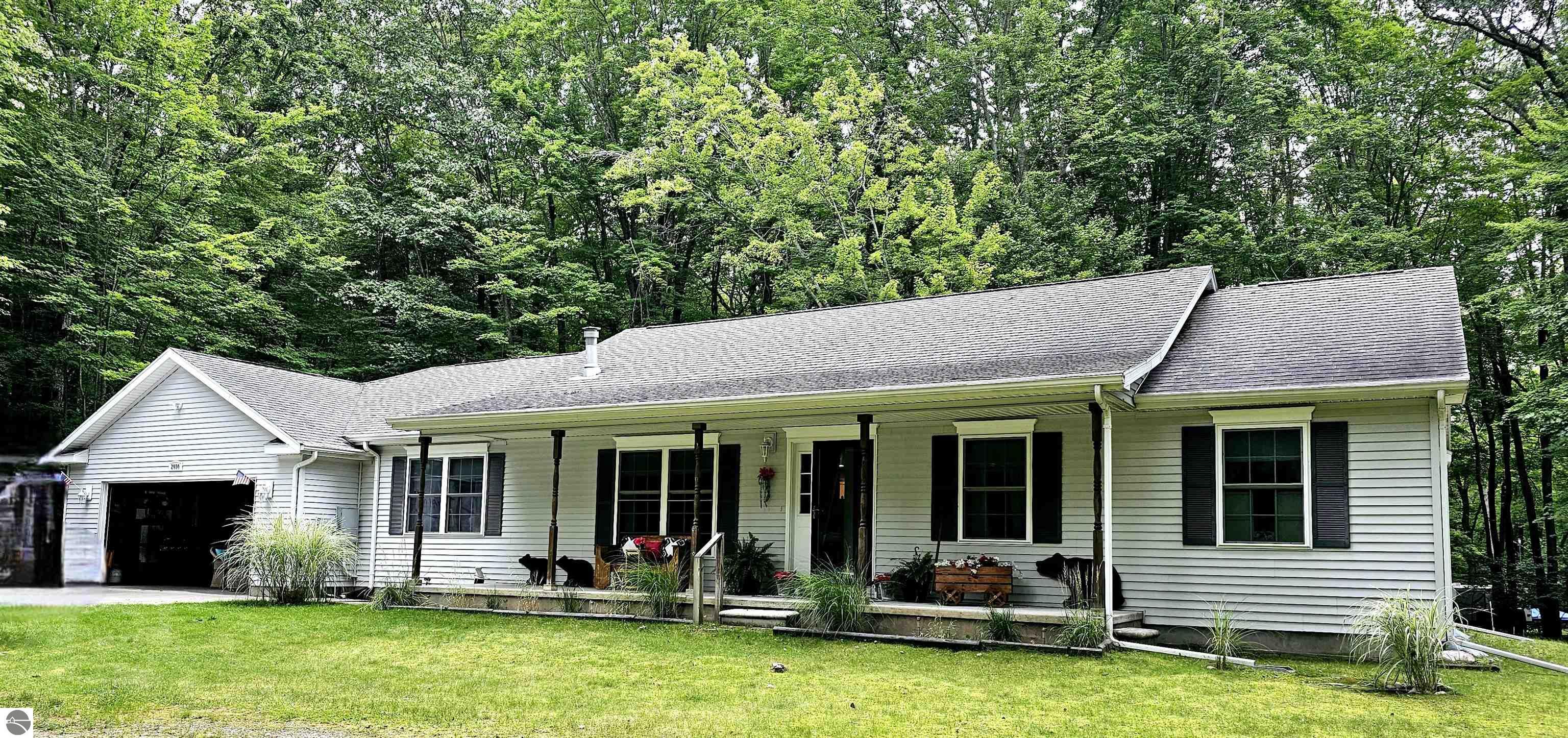 Deer Ct, Farwell, MI 48622