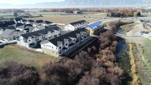 500 N 400 E, Providence, UT, 84332-9525 | Card Image