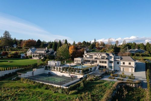 {{alt}} | Card Image