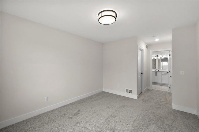 682 Westlake Ave, House other with 4 bedrooms, 4 bathrooms and null parking in Oxford MI | Image 43