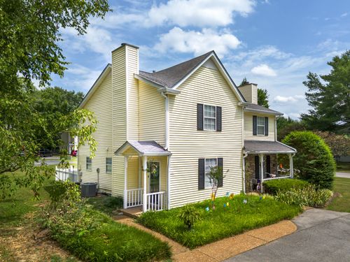 1244 Carriage Park Dr, Franklin, TN, 37064-5731 | Card Image