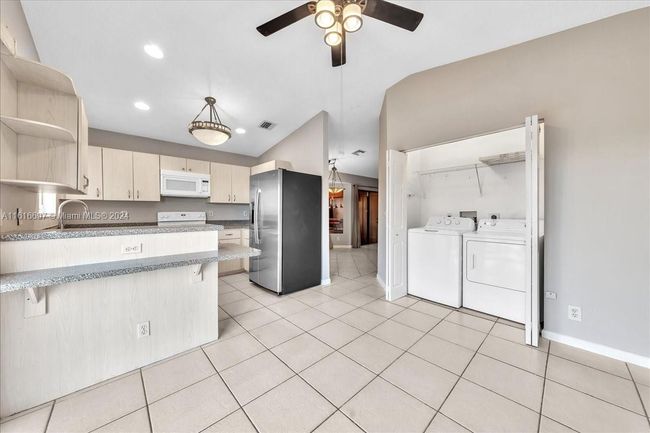 0 - 9780 W Daffodil Ln, Home with 3 bedrooms, 2 bathrooms and null parking in Miramar FL | Image 14