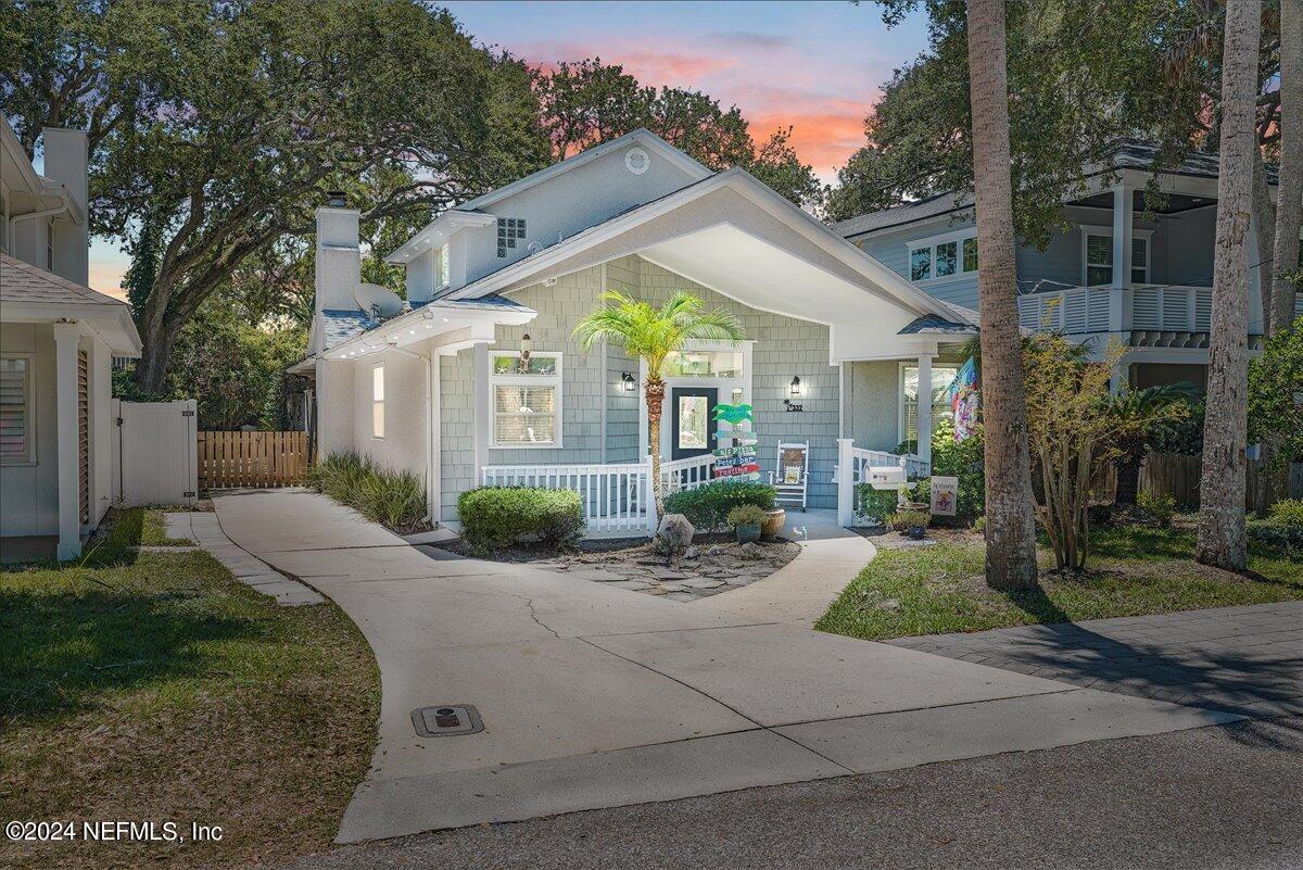 8th St, Atlantic Beach, FL 32233