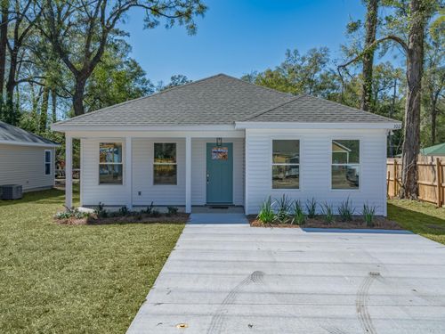 102 Beeler Road, CRAWFORDVILLE, FL, 32327 | Card Image