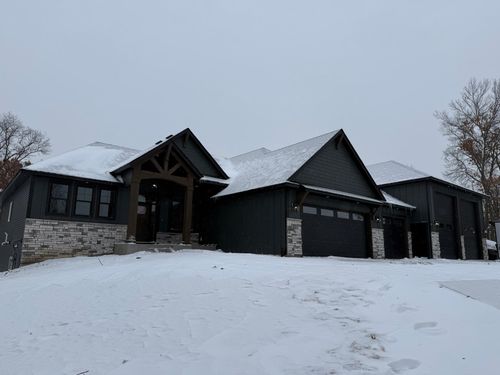 853 200th Ave Nw, Oak Grove, MN, 55011-2802 | Card Image