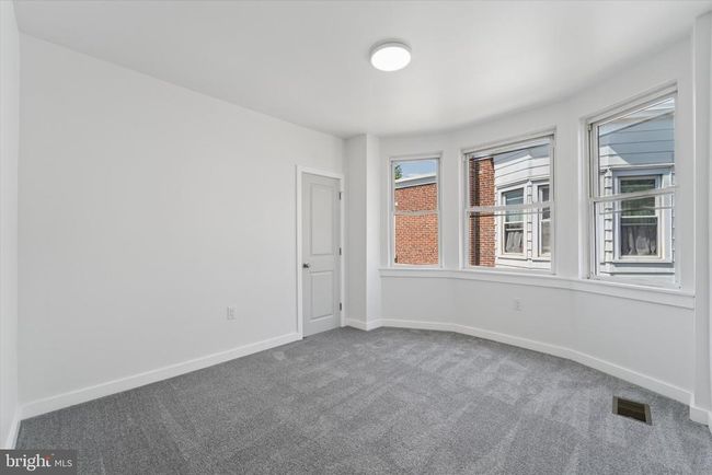 25 N Brown St, Home with 3 bedrooms, 3 bathrooms and null parking in GLOUCESTER CITY NJ | Image 9