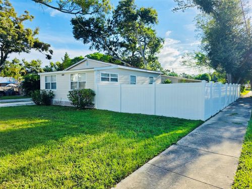 5001 Rena St, ST PETERSBURG, FL, 33709-3211 | Card Image