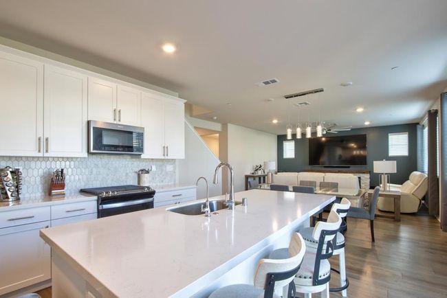 Kitchen | Image 4
