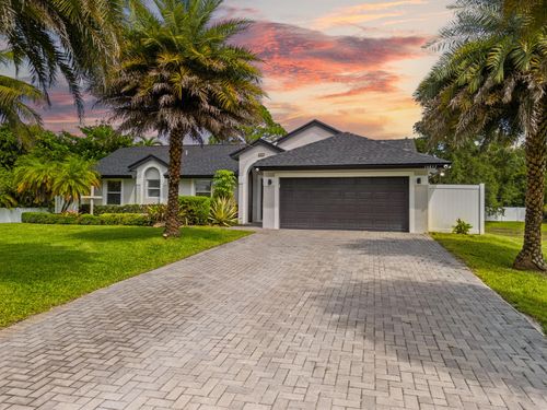 16857 90th St N, Loxahatchee, FL, 33470-1729 | Card Image