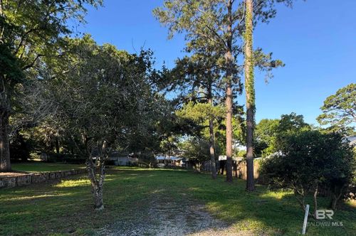116 Nichols Ave, Fairhope, AL, 36532-1316 | Card Image
