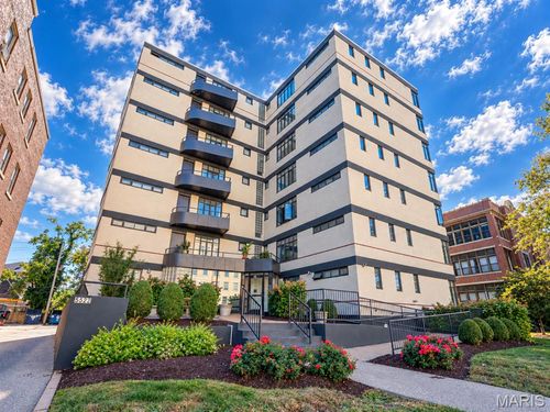 5522 Delmar Boulevard, St Louis, MO, 63112 | Card Image