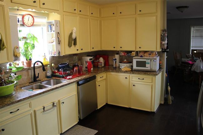 206 Riverside St, House other with 3 bedrooms, 3 bathrooms and null parking in Highlands TX | Image 11