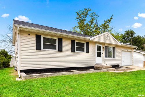 235 Briargate Rd, Washington, IL, 61571-3117 | Card Image