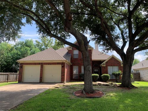 4411 W Thunderwood Cir, Fresno, TX, 77545-7506 | Card Image