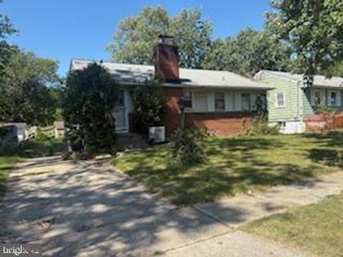 6502 Parkway Ct, HYATTSVILLE, MD, 20782-1517 | Card Image