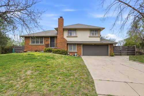 8448 E Lakeland Ct, Wichita, KS, 67207-5123 | Card Image