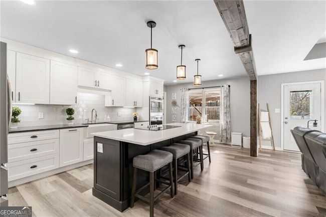 4427 Nohl Crest Dr, House other with 3 bedrooms, 2 bathrooms and null parking in Flowery Branch GA | Image 7