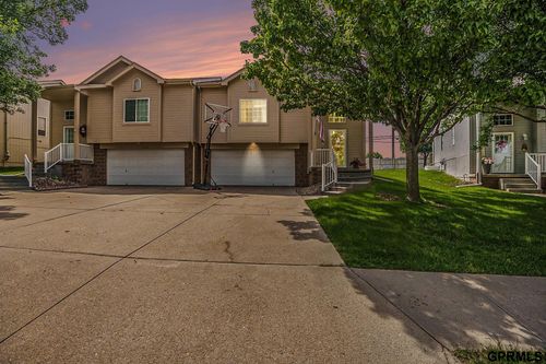 5164 N 155th Ave, Omaha, NE, 68116-8452 | Card Image