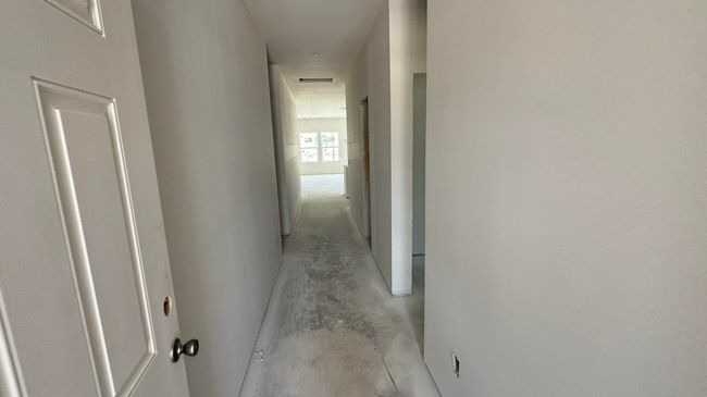 Open Floor Plan | Image 11