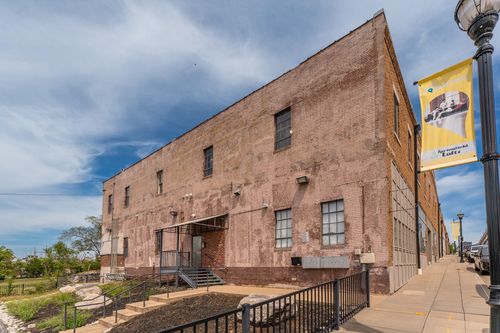 206-509 W Olive St, Springfield, MO, 65806-1216 | Card Image