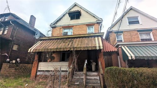 1014 4th St, Braddock, PA, 15104-2156 | Card Image