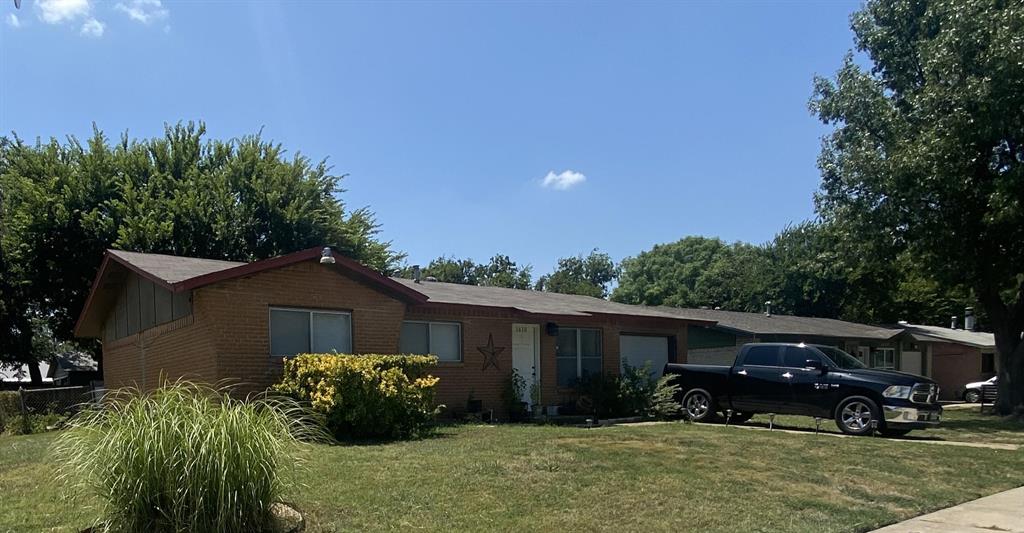 Lovers Ln, Arlington, TX 76010