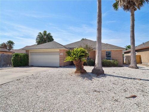 13905 Laffite Dr, Corpus Christi, TX, 78418-6133 | Card Image