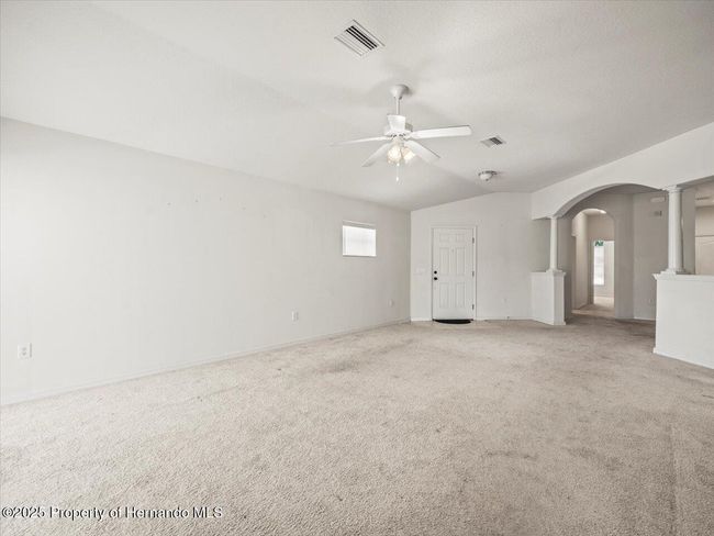 3885 Crossline Dr, House other with 2 bedrooms, 2 bathrooms and null parking in Spring Hill FL | Image 7