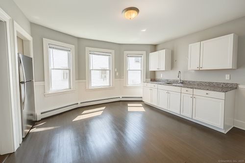 2-24 Miller St, New Britain, CT, 06053-2820 | Card Image