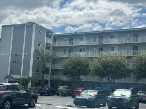 505-2226 N Cypress Bend Dr, Pompano Beach, FL, 33069-4487 | Card Image