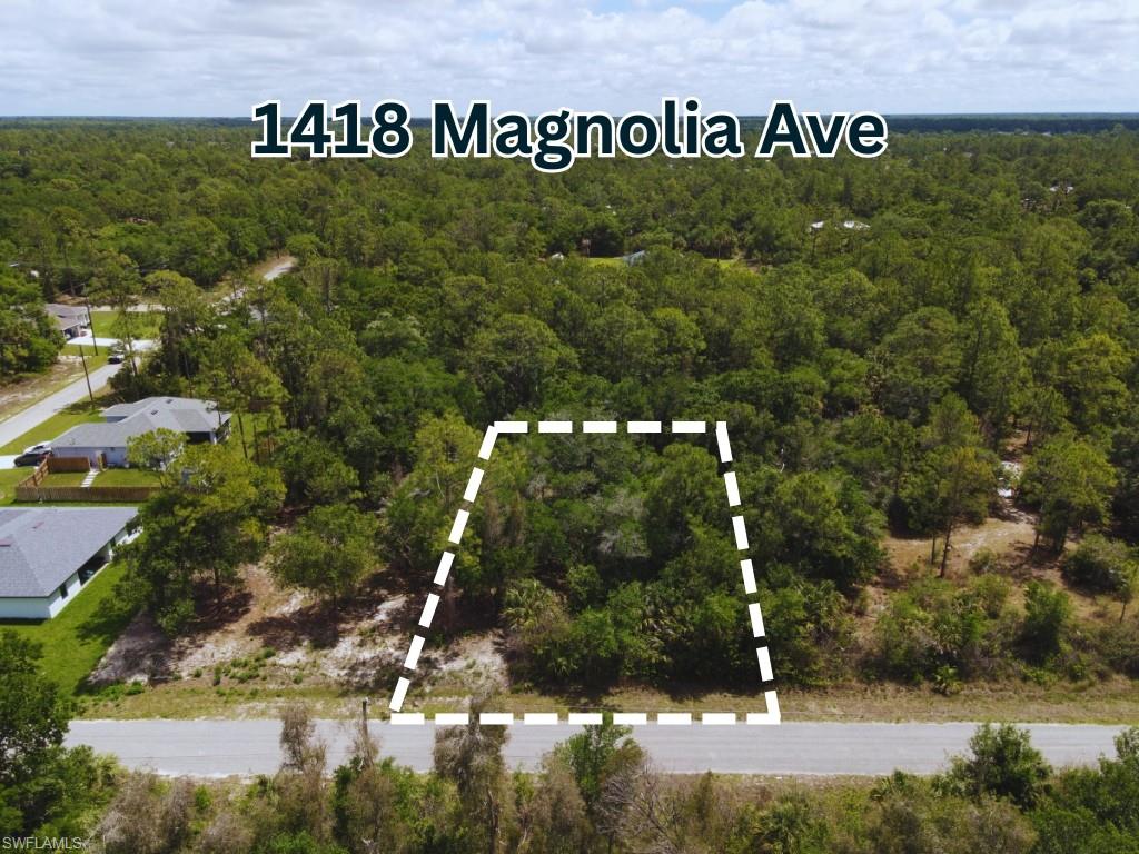 Land in LEHIGH ACRES