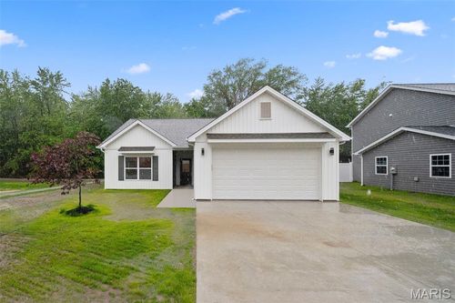105 Jimmy H Drive, Jonesburg, MO, 63351 | Card Image