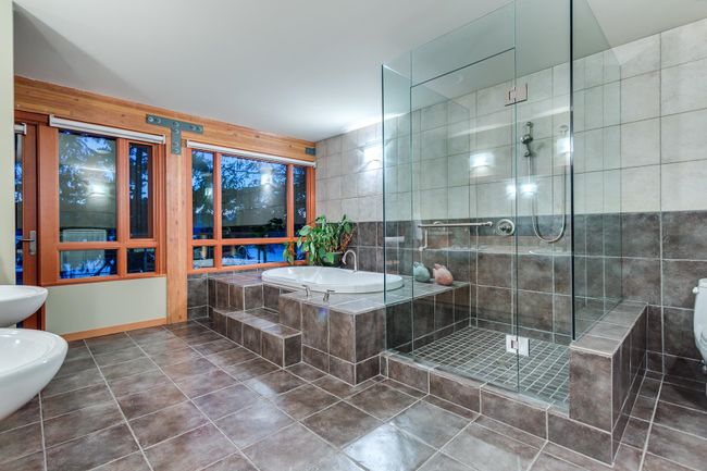 5363 Kew Cliff Road, House other with 5 bedrooms, 4 bathrooms and 8 parking in West Vancouver BC | Image 19