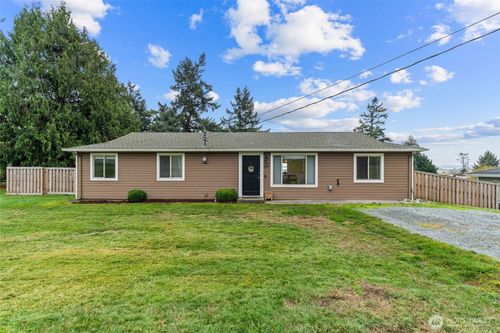 621 Crockett Lake Dr, Coupeville, WA, 98239-9598 | Card Image