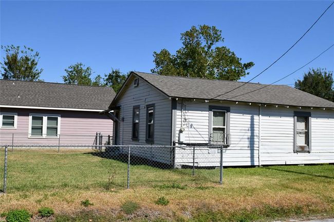 2207 Chew St, House other with 2 bedrooms, 1 bathrooms and null parking in Houston TX | Image 11