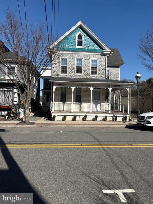 apt-b-125 Main St, EAST GREENVILLE, PA, 18041-1429 | Card Image