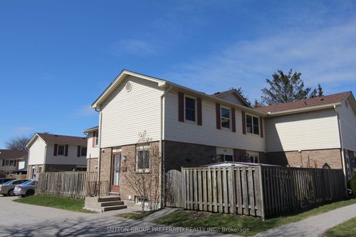 166-230 Clarke Rd, London, ON, N5W5P8 | Card Image