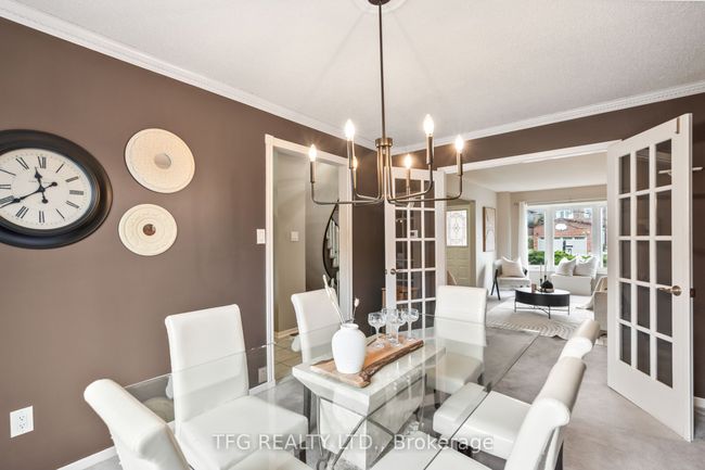 1272 Maple Ridge Dr, House other with 5 bedrooms, 4 bathrooms and 2 parking in Pickering ON | Image 8
