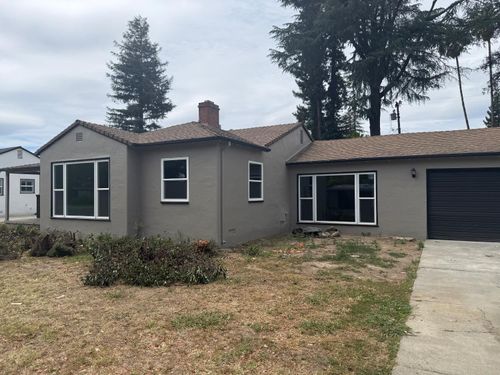 1328 College St, Woodland, CA, 95695-4707 | Card Image