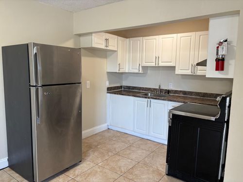 l-5811 Nw 17th Pl, Sunrise, FL, 33313-6958 | Card Image