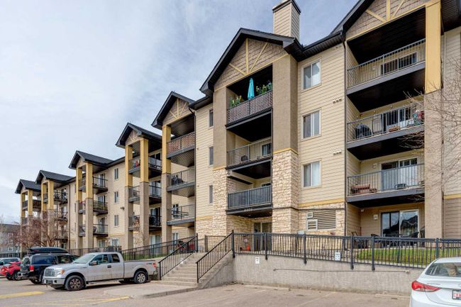 8429 - 304 Mackenzie Way Sw, Home with 2 bedrooms, 2 bathrooms and 2 parking in Airdrie AB | Image 33