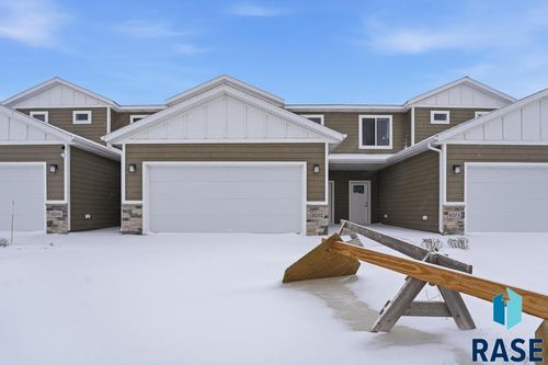 6202 S Hunt Pl Place, Sioux Falls, SD, 57106 | Card Image