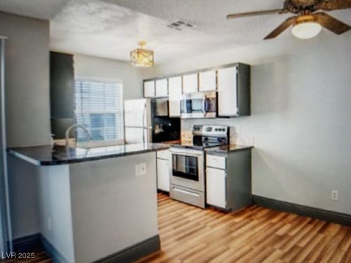 apt-1033-3150 Soft Breezes Dr, Las Vegas, NV, 89128-7225 | Card Image