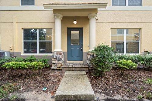 212 Draw Bridge Ln, VALRICO, FL, 33594-3307 | Card Image