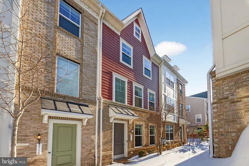 3716 Foote St Ne, WASHINGTON, DC, 20019-1922 | Card Image