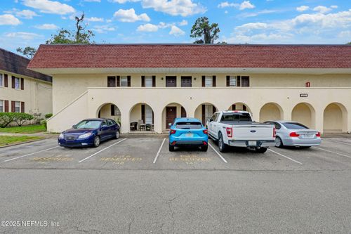 2-1618 El Camino Rd, JACKSONVILLE, FL, 32216-8813 | Card Image