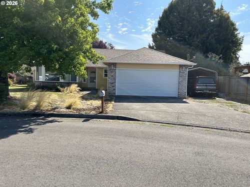 1010 Nw Cazadero Ct, Estacada, OR, 97023-9754 | Card Image