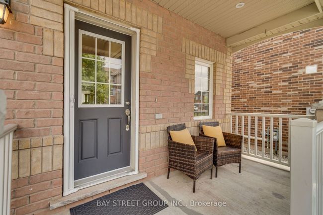 75 Finney Terr, House attached with 3 bedrooms, 3 bathrooms and 1 parking in Milton ON | Image 6