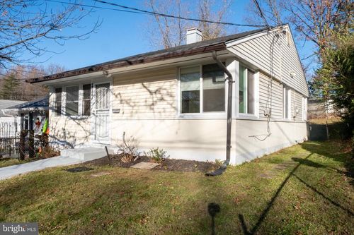 2027 Barlowe Pl, Hyattsville, MD, 20785-4215 | Card Image